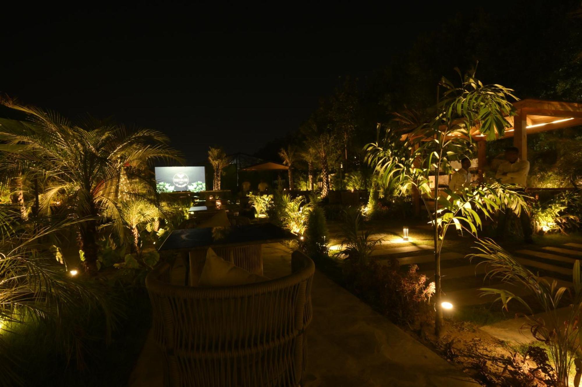 Vintclub Resort Lucknow Bagian luar foto