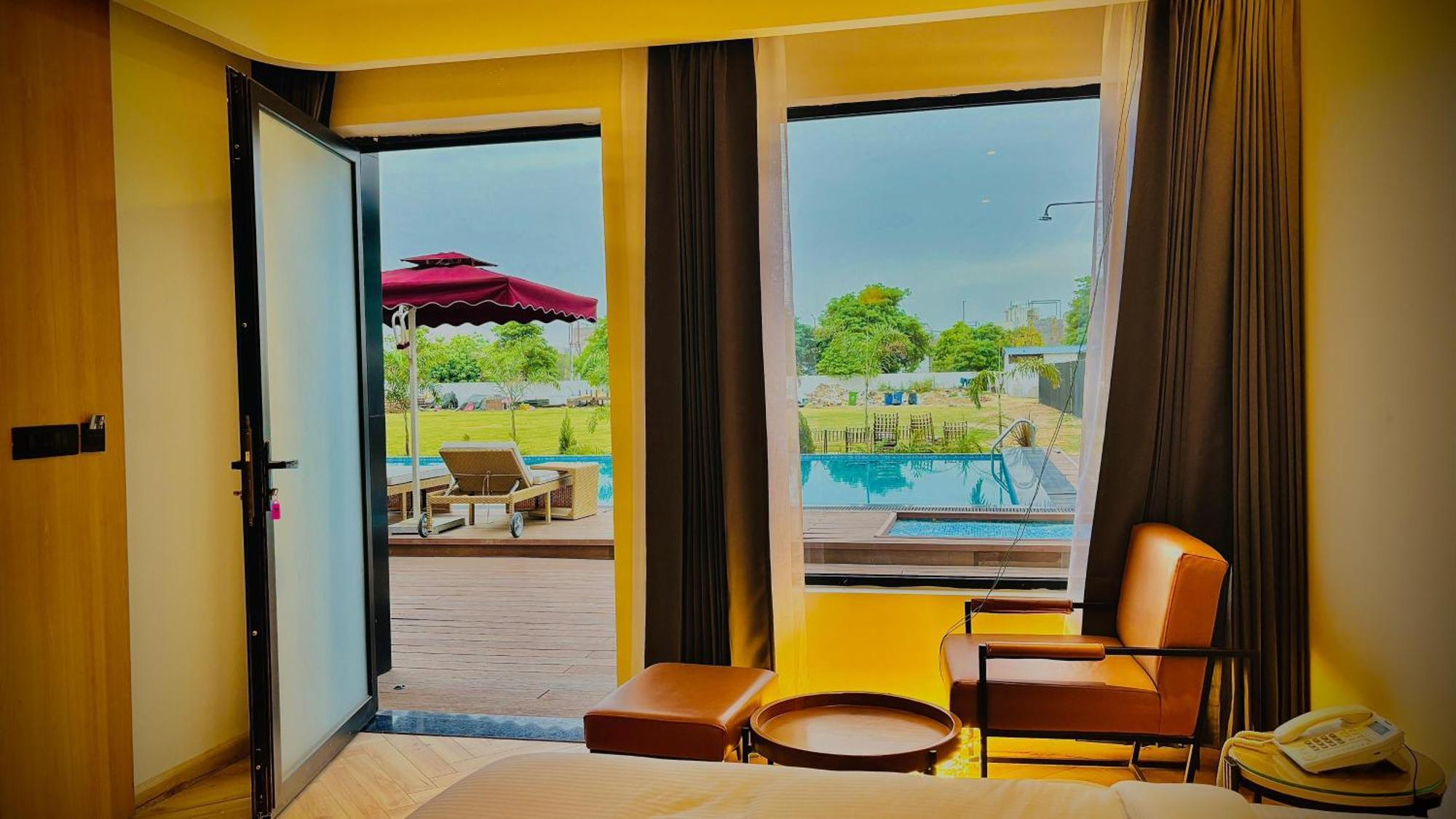 Vintclub Resort Lucknow Bagian luar foto