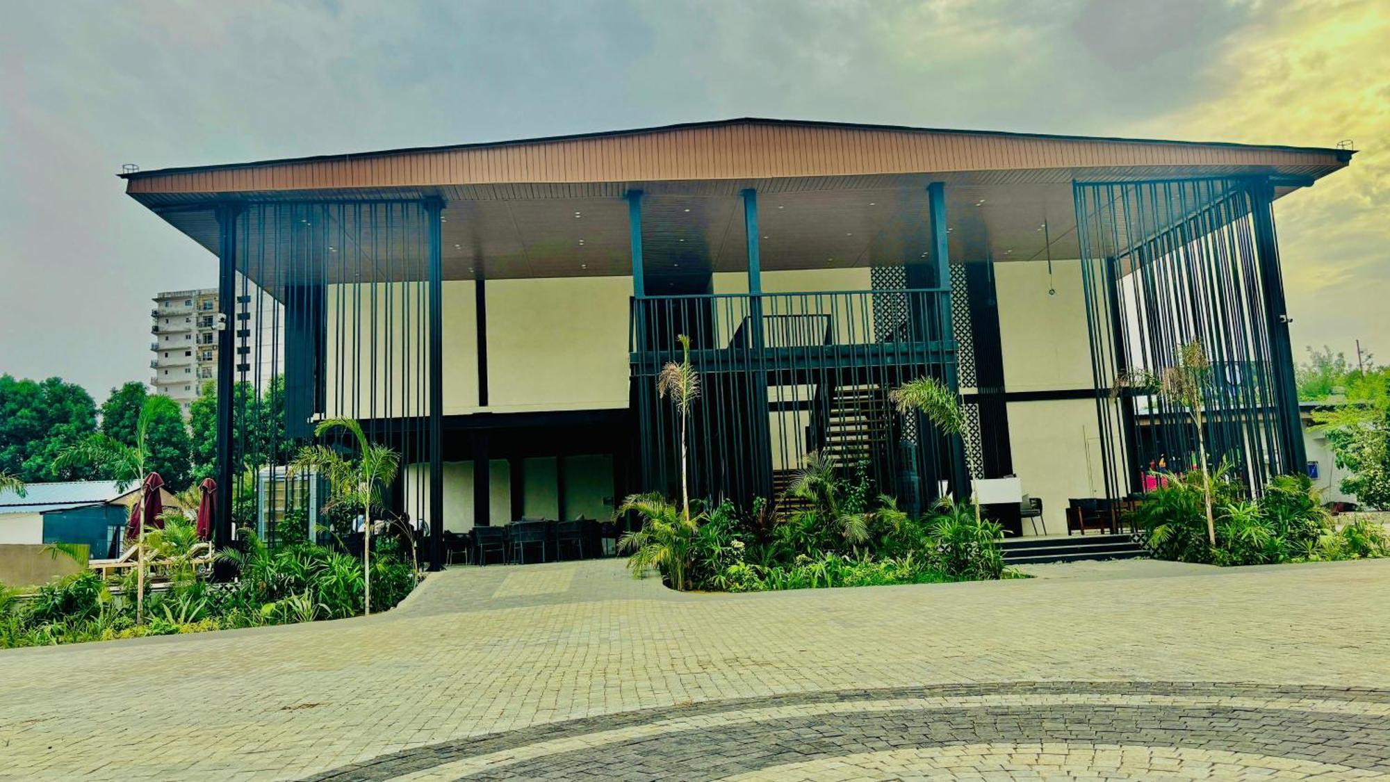 Vintclub Resort Lucknow Bagian luar foto